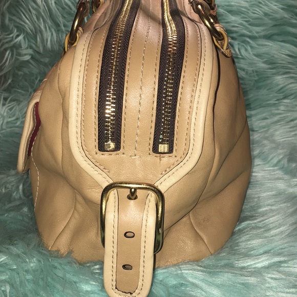 Coach Bag - Picture 3 of 8